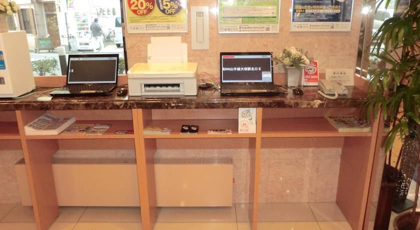 Toyoko Inn Hokkaido Sapporo-Eki Minami-Guchi Bagian luar foto